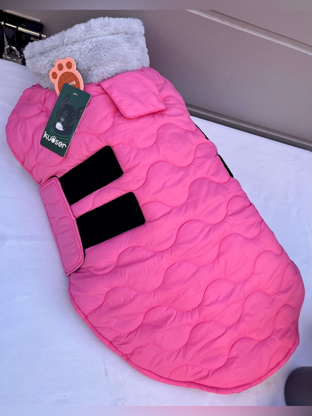 Kuoser Waterproof Dog Coat, Warm Reversible Dog Jacket with Leash Hole Soft Cozy